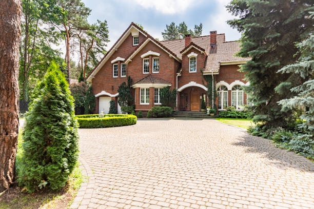 Cobblestone Driveway Pavers in Bloomfield, IN