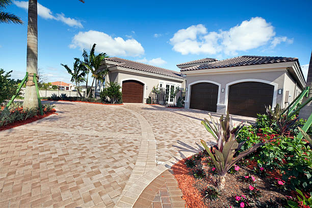 Best Best Driveway Pavers  in Bloomfield, IN