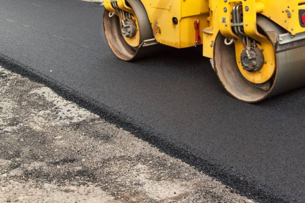 Best Professional Driveway Pavers  in Bloomfield, IN